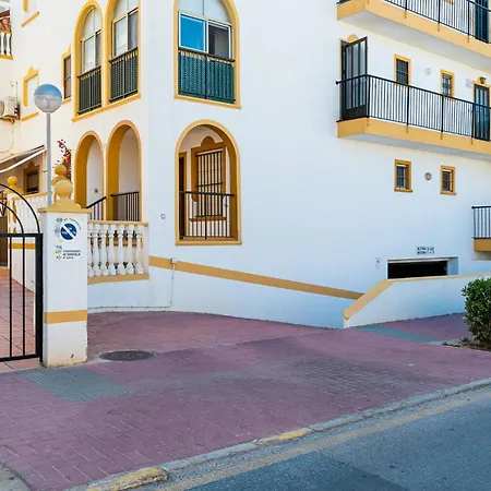 Molino Blanco Διαμέρισμα Τορεβιέχα